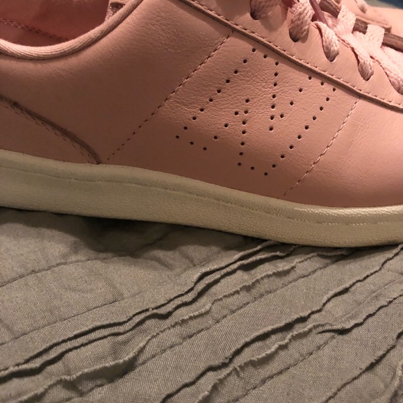 Classic soft pink sneaker! - Picture 7 of 7